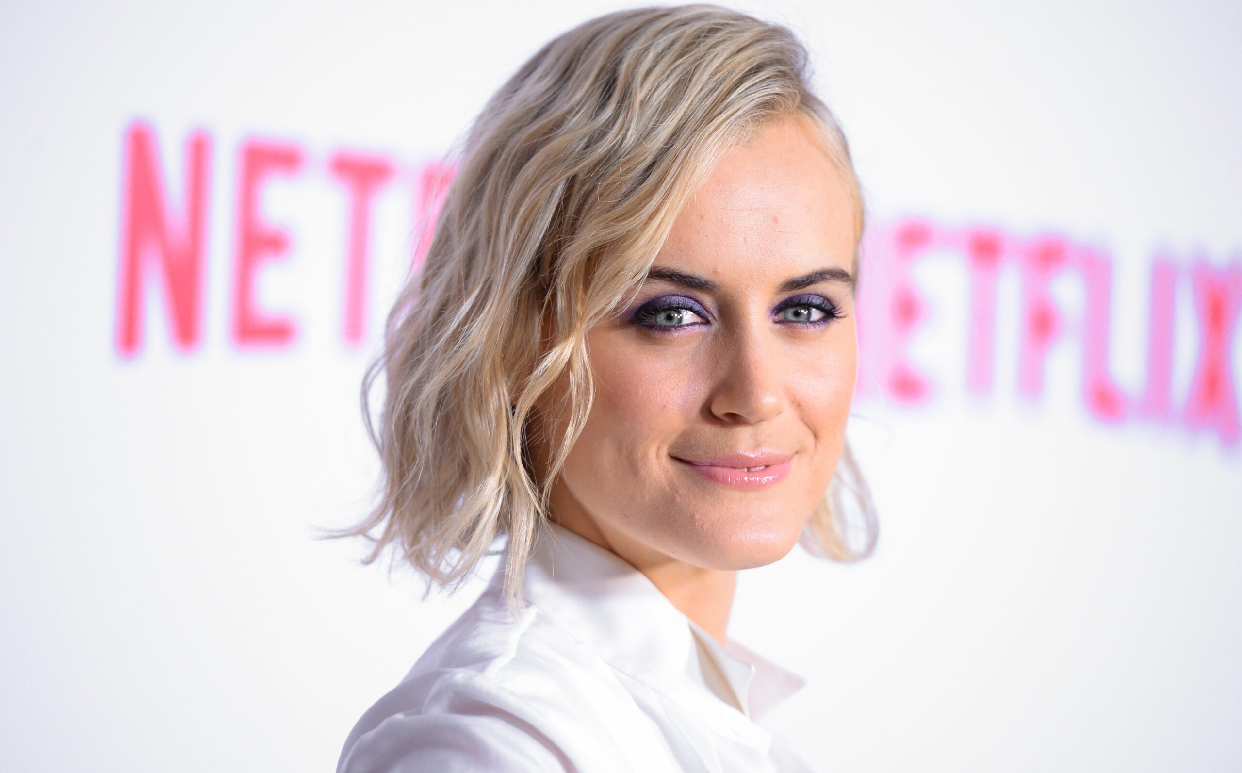 Taylor Schilling - Celebrities Who Came Out in Pride Month June 2020